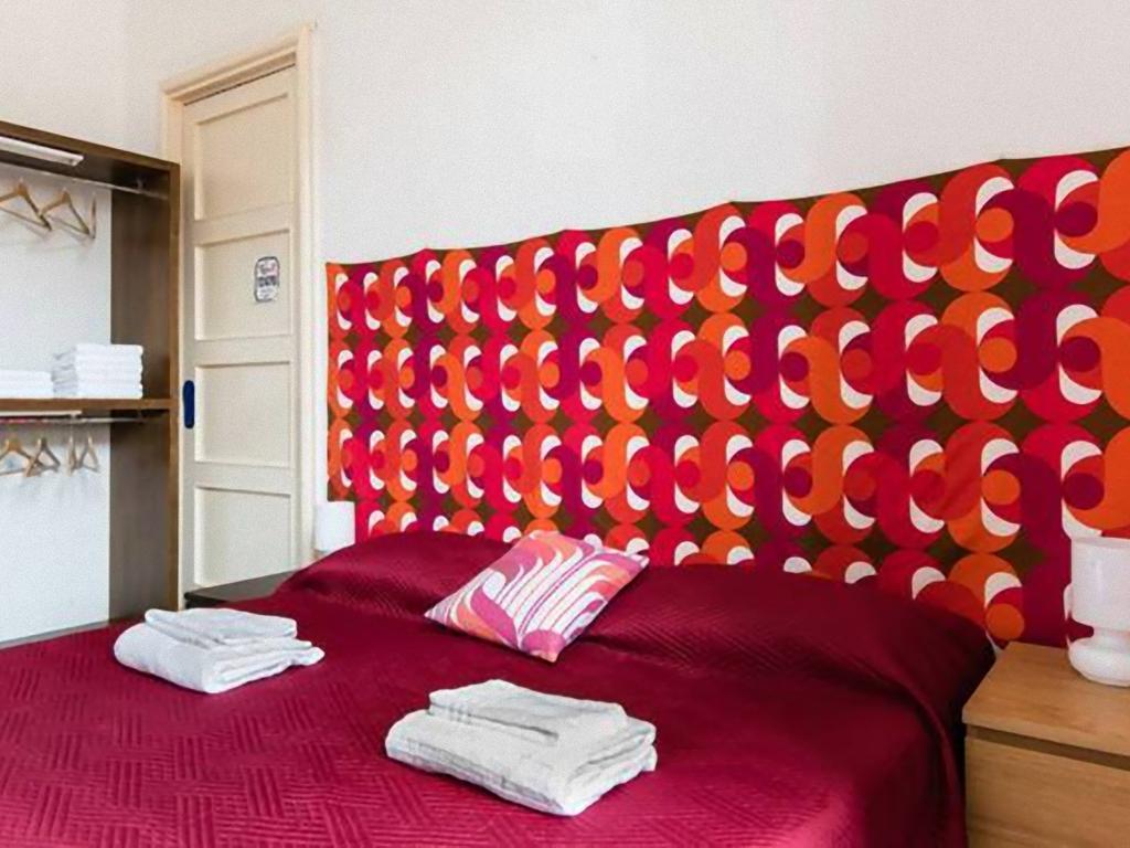 New Rubik'S Castle Hotell CTA Exteriör bild